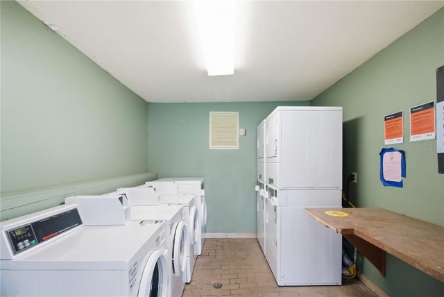 127 OYSTER BAY CIRCLE 110, Altamonte Springs, FL 32701