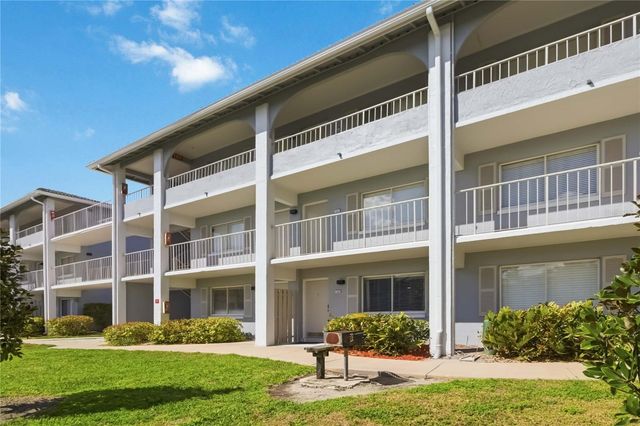 127 OYSTER BAY CIRCLE 110, Altamonte Springs, FL 32701