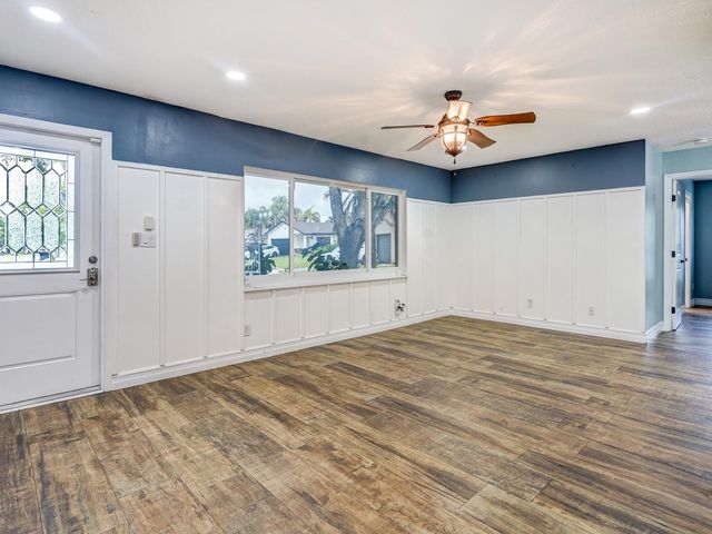 5700 SW 115TH Avenue, Cooper City, FL 33330