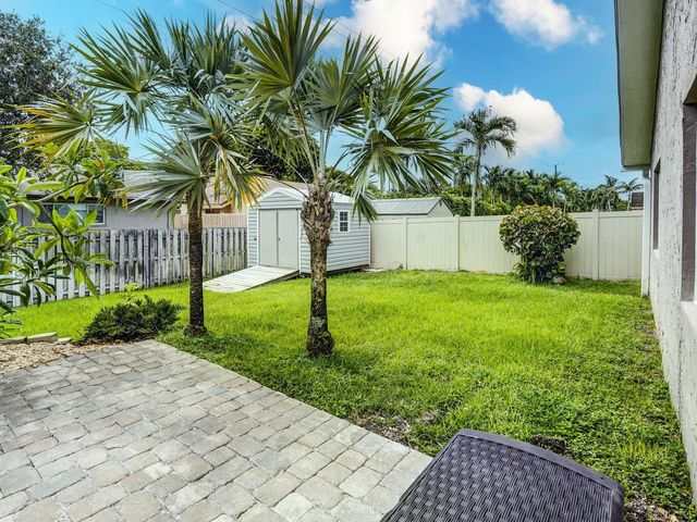 5700 SW 115TH Avenue, Cooper City, FL 33330