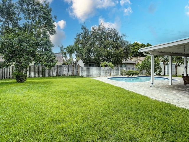 5700 SW 115TH Avenue, Cooper City, FL 33330