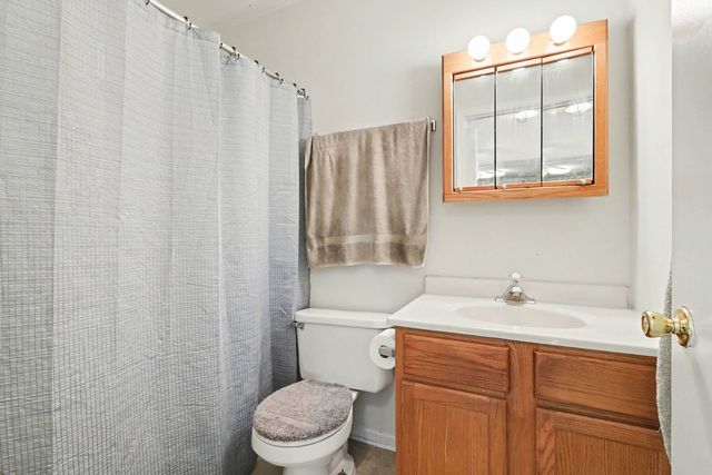 1900 Light Road 210, Oswego, IL 60543