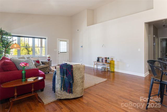 32 White Fox Drive, Fletcher, NC 28732