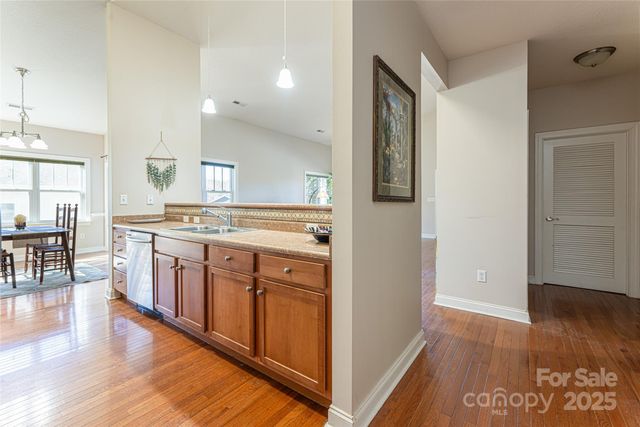 32 White Fox Drive, Fletcher, NC 28732