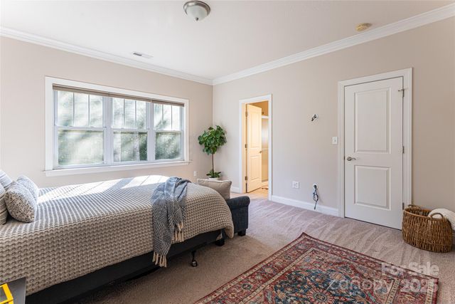 32 White Fox Drive, Fletcher, NC 28732