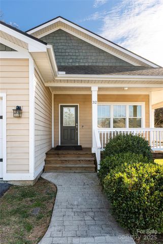 32 White Fox Drive, Fletcher, NC 28732