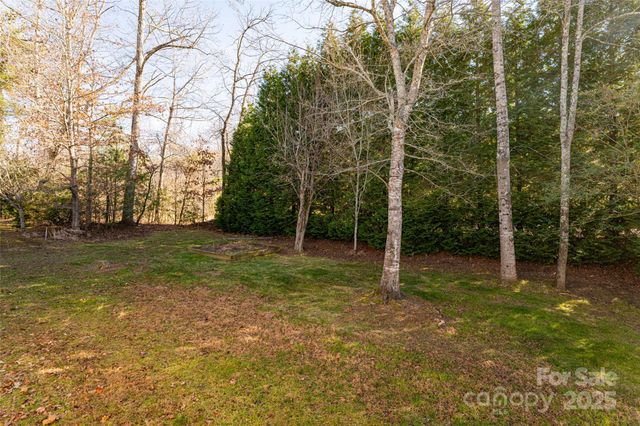 32 White Fox Drive, Fletcher, NC 28732