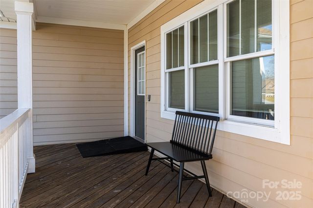 32 White Fox Drive, Fletcher, NC 28732