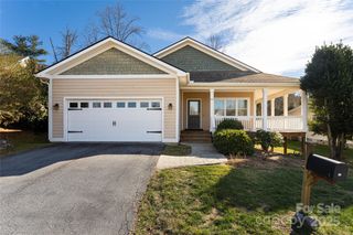 32 White Fox Drive, Fletcher, NC 28732