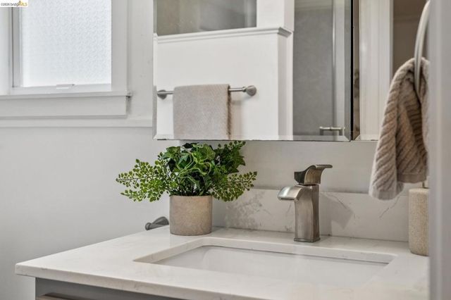 1515 Hopkins St 5, Berkeley, CA 94707