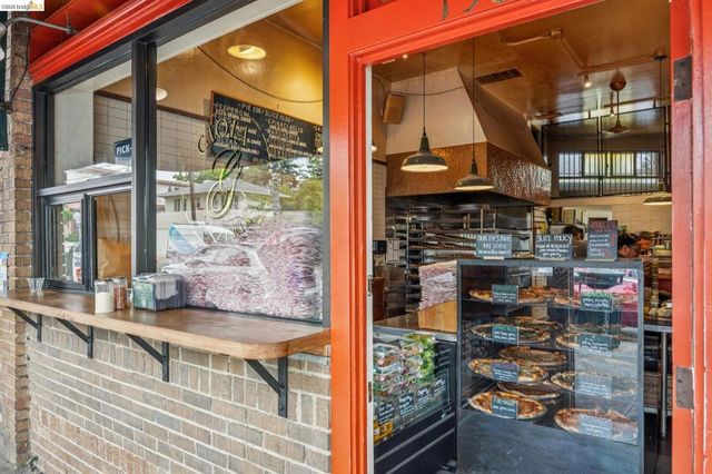 1515 Hopkins St 5, Berkeley, CA 94707