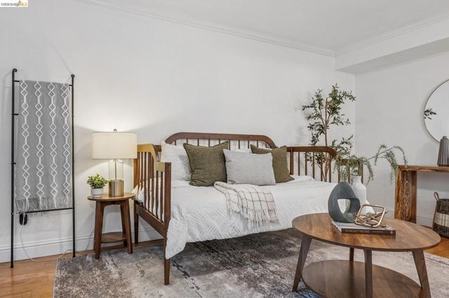 1515 Hopkins St 5, Berkeley, CA 94707