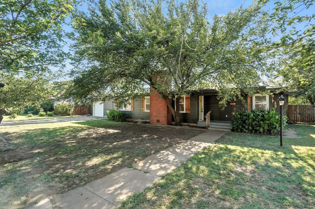 813 Ash, Merkel, TX 79536