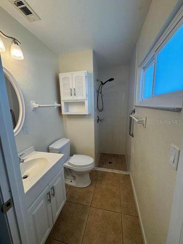 2422 ROXBURY CIRCLE, North Port, FL 34287