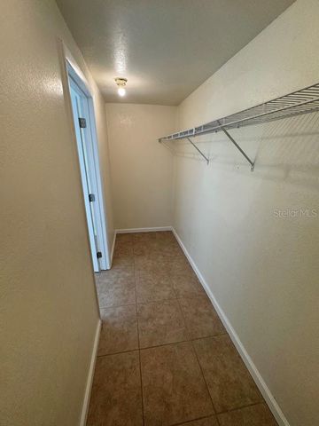 2422 ROXBURY CIRCLE, North Port, FL 34287