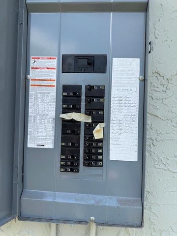 2422 ROXBURY CIRCLE, North Port, FL 34287