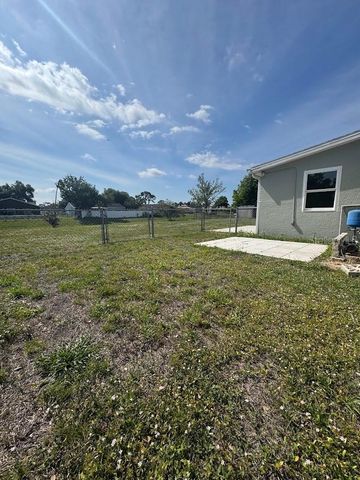 2422 ROXBURY CIRCLE, North Port, FL 34287
