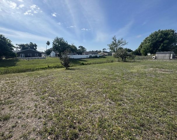 2422 ROXBURY CIRCLE, North Port, FL 34287