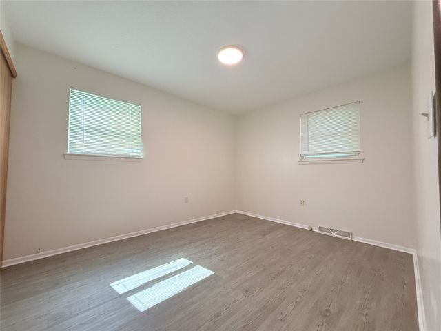 2444 E 26TH Street, Erie, PA 16510