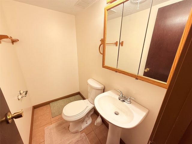 2444 E 26TH Street, Erie, PA 16510