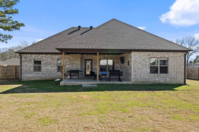 142 Hayden Drive, Beebe, AR 72012