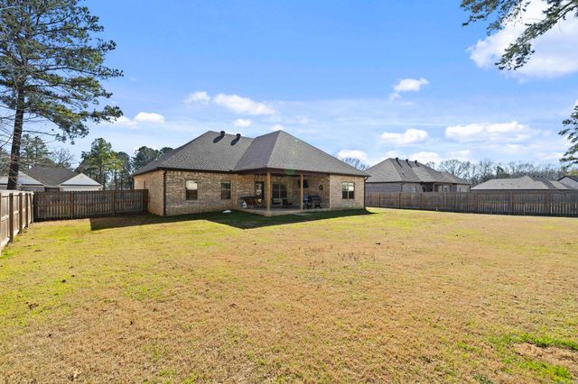 142 Hayden Drive, Beebe, AR 72012