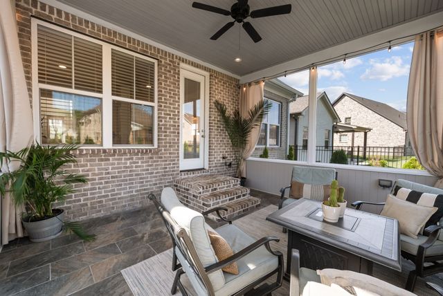 1708 Sorrell Park Dr, Spring Hill, TN 37174