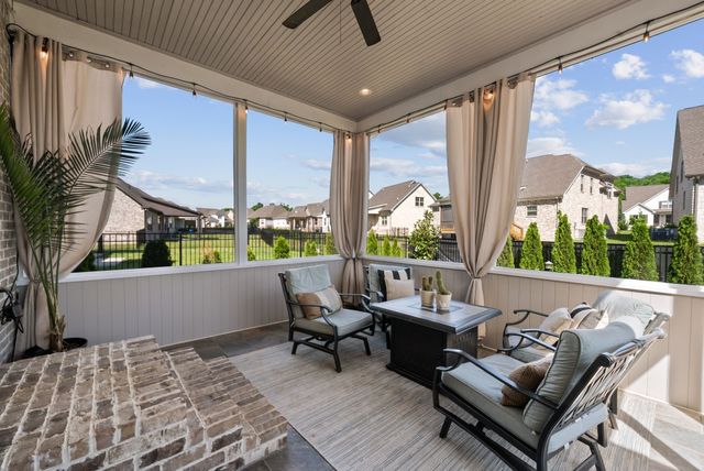 1708 Sorrell Park Dr, Spring Hill, TN 37174
