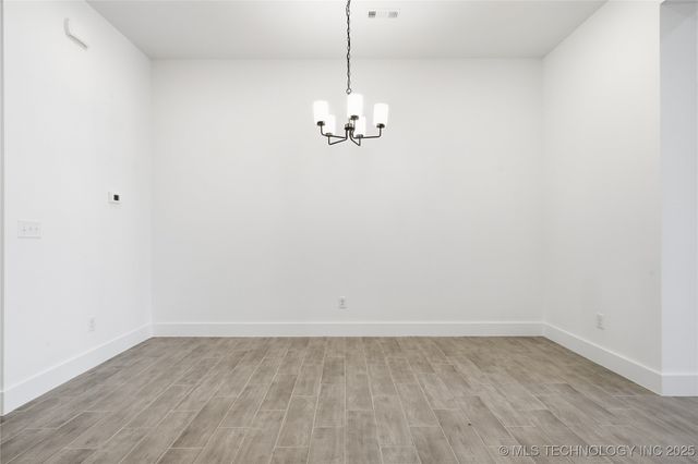 2045 E 130th Street S, Jenks, OK 74037