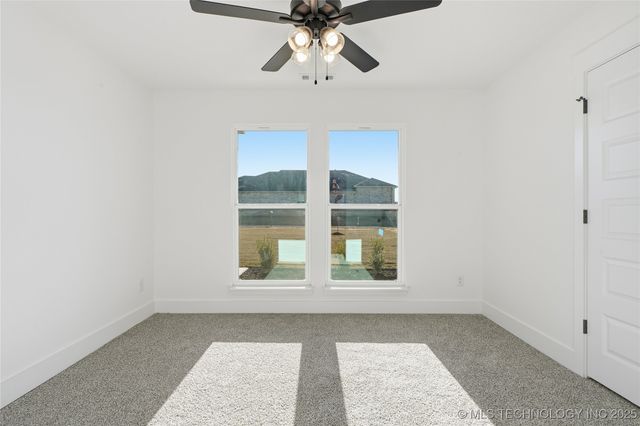 2045 E 130th Street S, Jenks, OK 74037