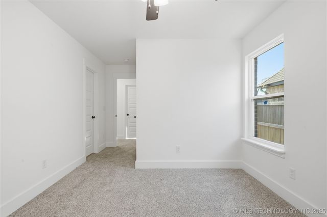 2045 E 130th Street S, Jenks, OK 74037