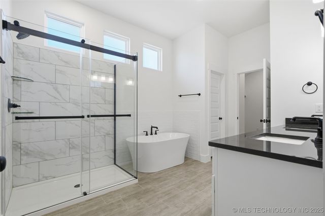 2045 E 130th Street S, Jenks, OK 74037