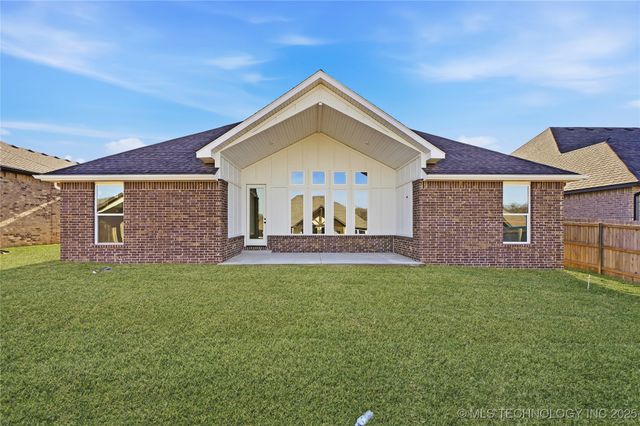 2045 E 130th Street S, Jenks, OK 74037