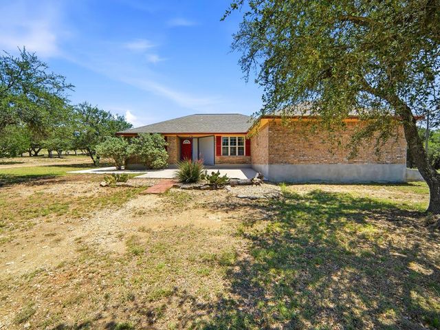 342 Chipman Court, Bandera, TX 78003