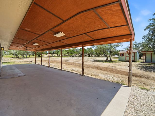 342 Chipman Court, Bandera, TX 78003