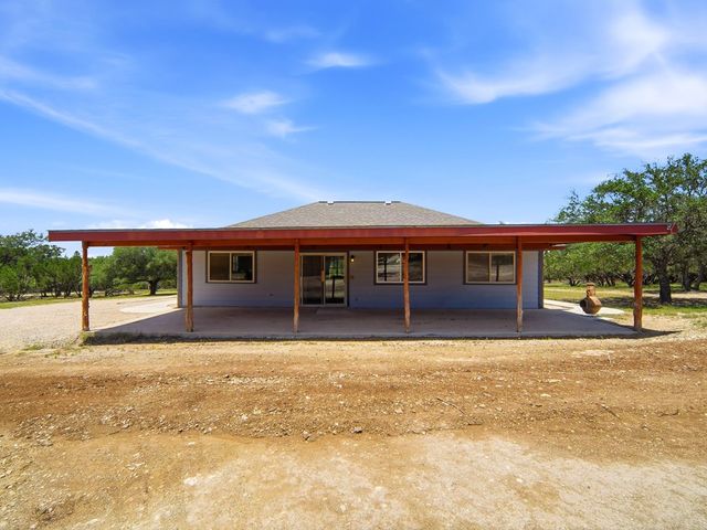 342 Chipman Court, Bandera, TX 78003