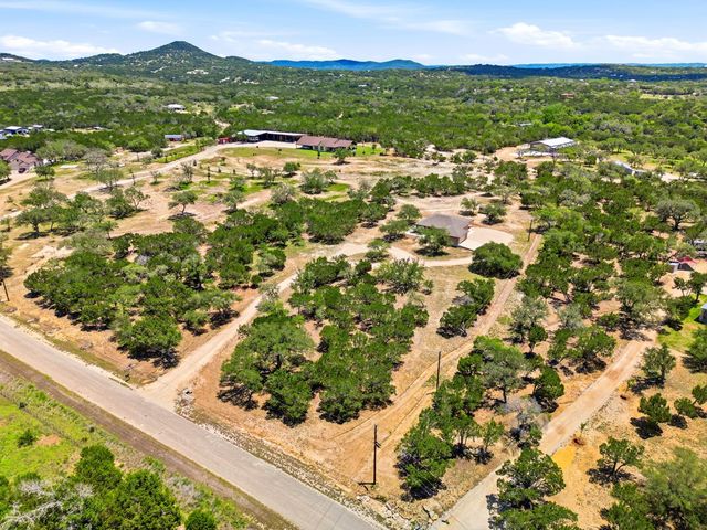 342 Chipman Court, Bandera, TX 78003