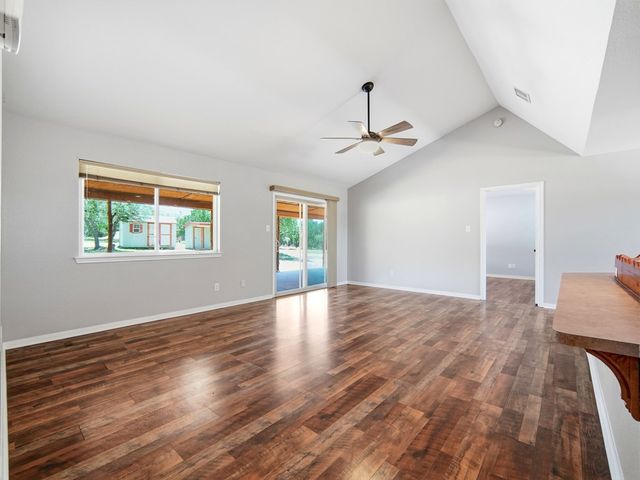 342 Chipman Court, Bandera, TX 78003
