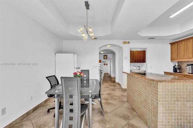 4978 White Mangrove Way E, Dania Beach, FL 33312