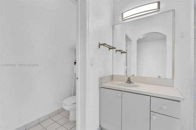 4978 White Mangrove Way E, Dania Beach, FL 33312