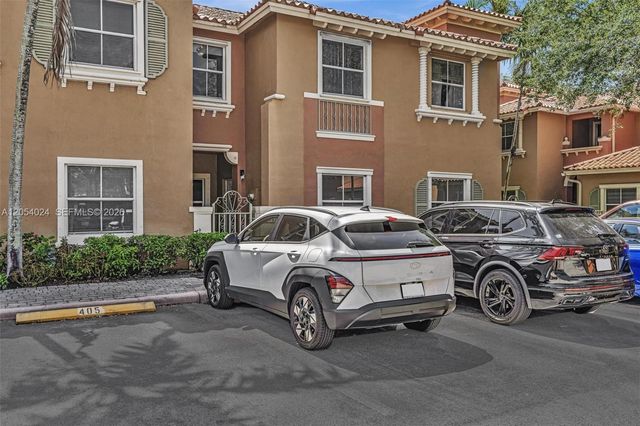 4978 White Mangrove Way E, Dania Beach, FL 33312