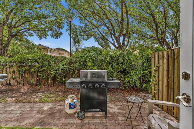 4978 White Mangrove Way E, Dania Beach, FL 33312
