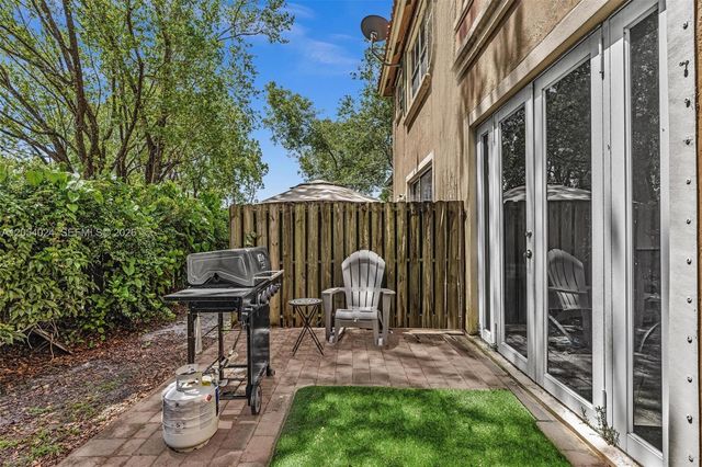 4978 White Mangrove Way E, Dania Beach, FL 33312