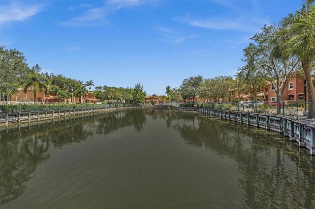 4978 White Mangrove Way E, Dania Beach, FL 33312
