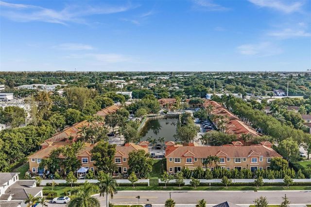 4978 White Mangrove Way E, Dania Beach, FL 33312