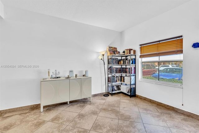 4978 White Mangrove Way E, Dania Beach, FL 33312