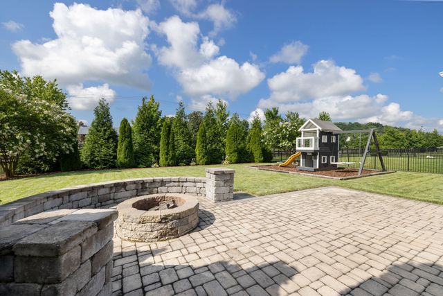 7117 Blondell Way, College Grove, TN 37046