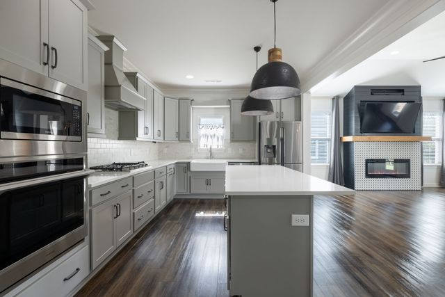 7117 Blondell Way, College Grove, TN 37046