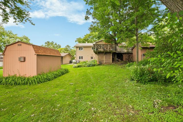 4018 Shamrock Drive NE, Saint Anthony, MN 55421