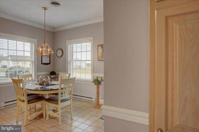 84 MONROE DRIVE, Chambersburg, PA 17201